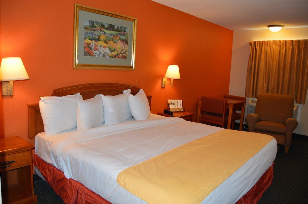 Americas Best Value Inn Gainesville Tx Quarto foto